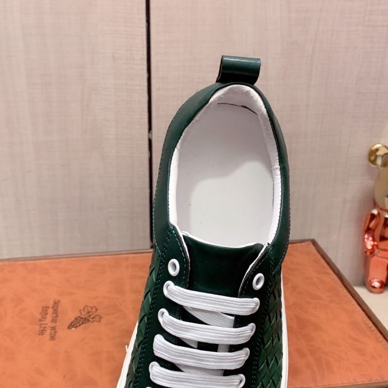 Gucci Low Shoes